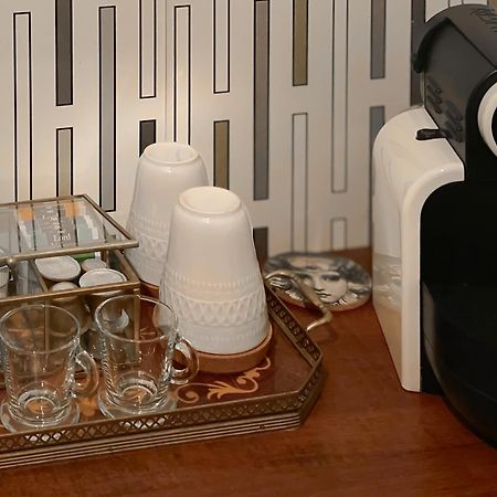 Retromirabeau - Chambre Suite & Appartements De Charme - Localisation Premium Нарбон Екстериор снимка